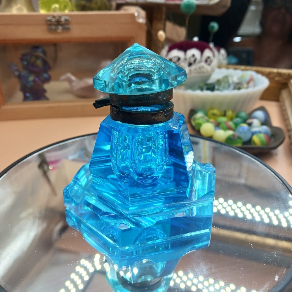 Antique Electric Blue Faceted Crystal Inkwell Maritime Pyramid style